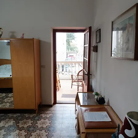 Elda - In Historic House Panzió