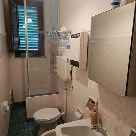 Panzió Elda - In Historic House Montecatini Terme