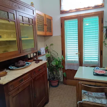 Bed & Breakfast Elda - In Historic House